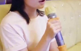 小姐姐唱歌被打视频,小姐姐唱歌被打，正义何在？